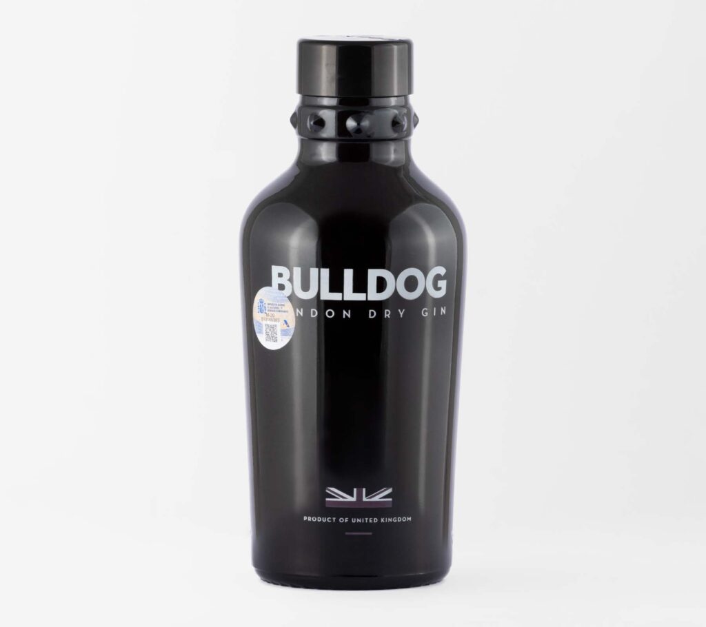 Vinos-casasanti-marbella-gin-ginebra-BULLDOG.jpg